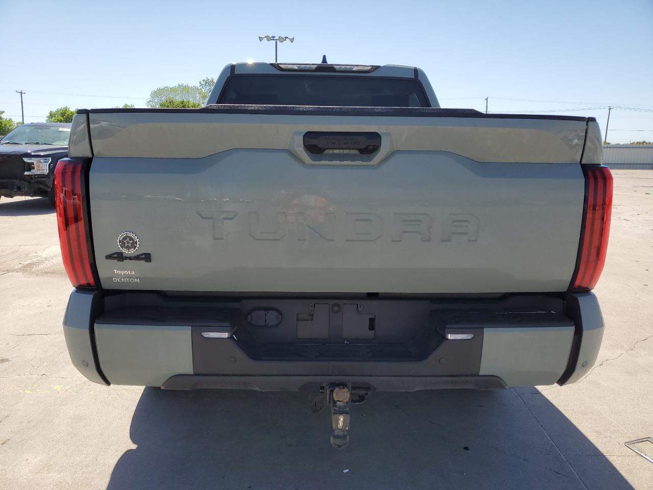 Photo 5 VIN: 5TFLA5DB5NX045081 - TOYOTA TUNDRA 