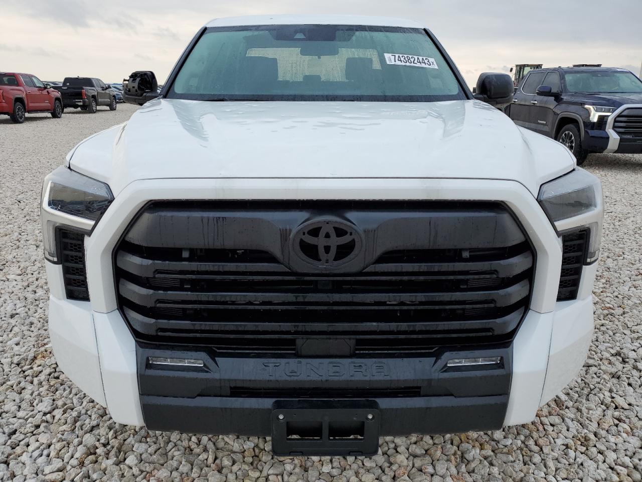 Photo 4 VIN: 5TFLA5DB6PX106456 - TOYOTA TUNDRA 