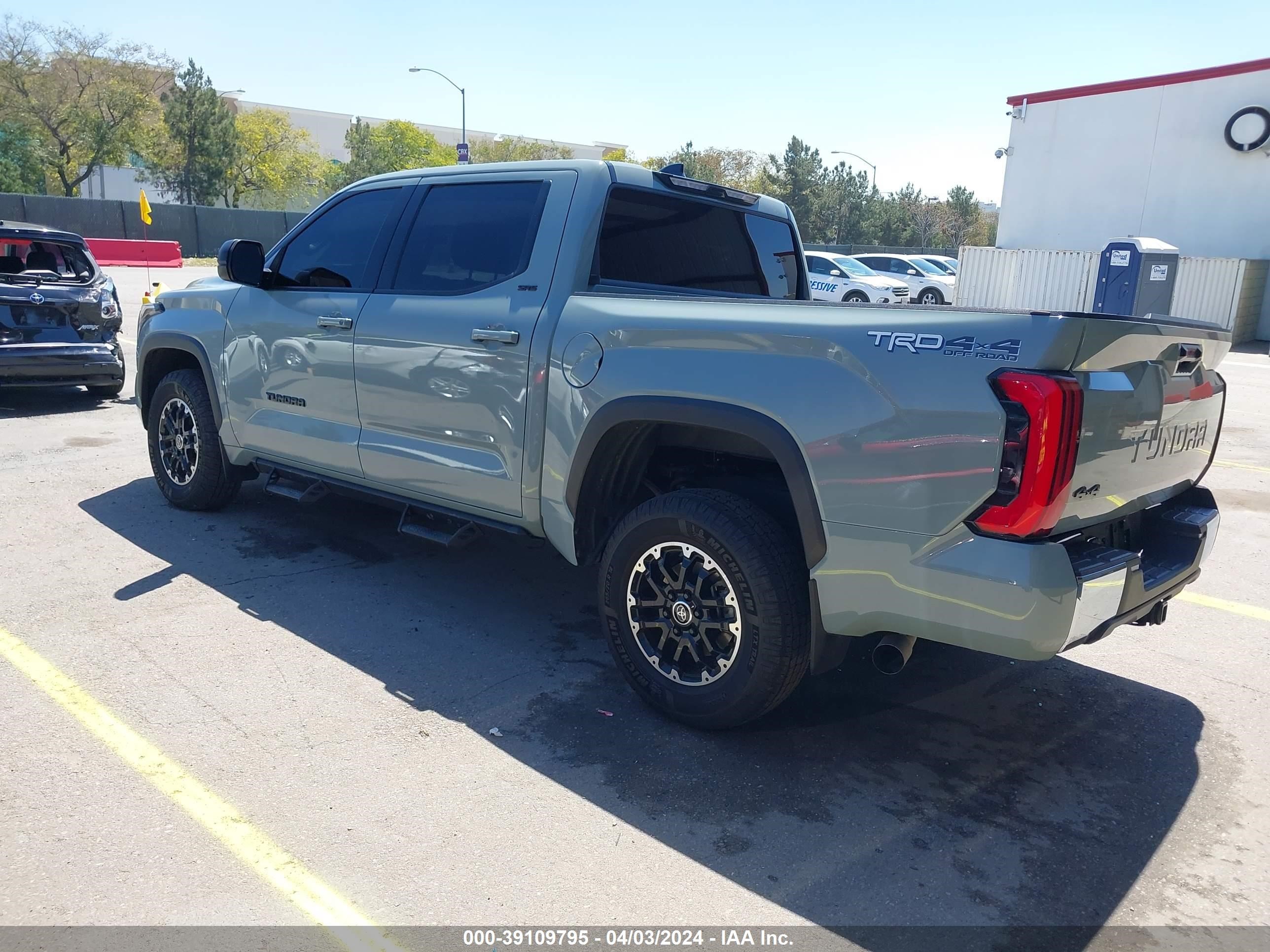 Photo 2 VIN: 5TFLA5DB7PX103176 - TOYOTA TUNDRA 