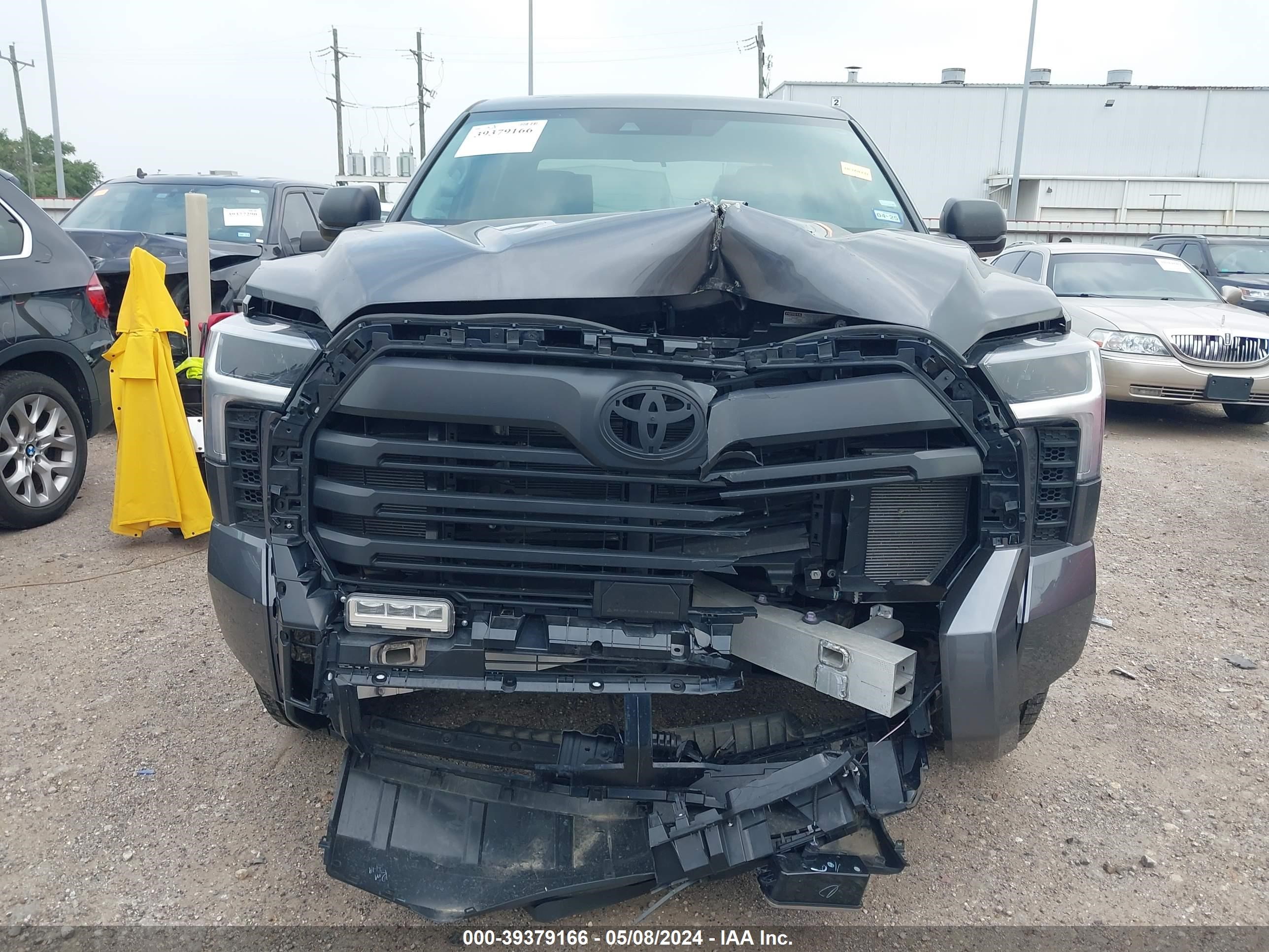 Photo 11 VIN: 5TFLA5DB8PX097260 - TOYOTA TUNDRA 