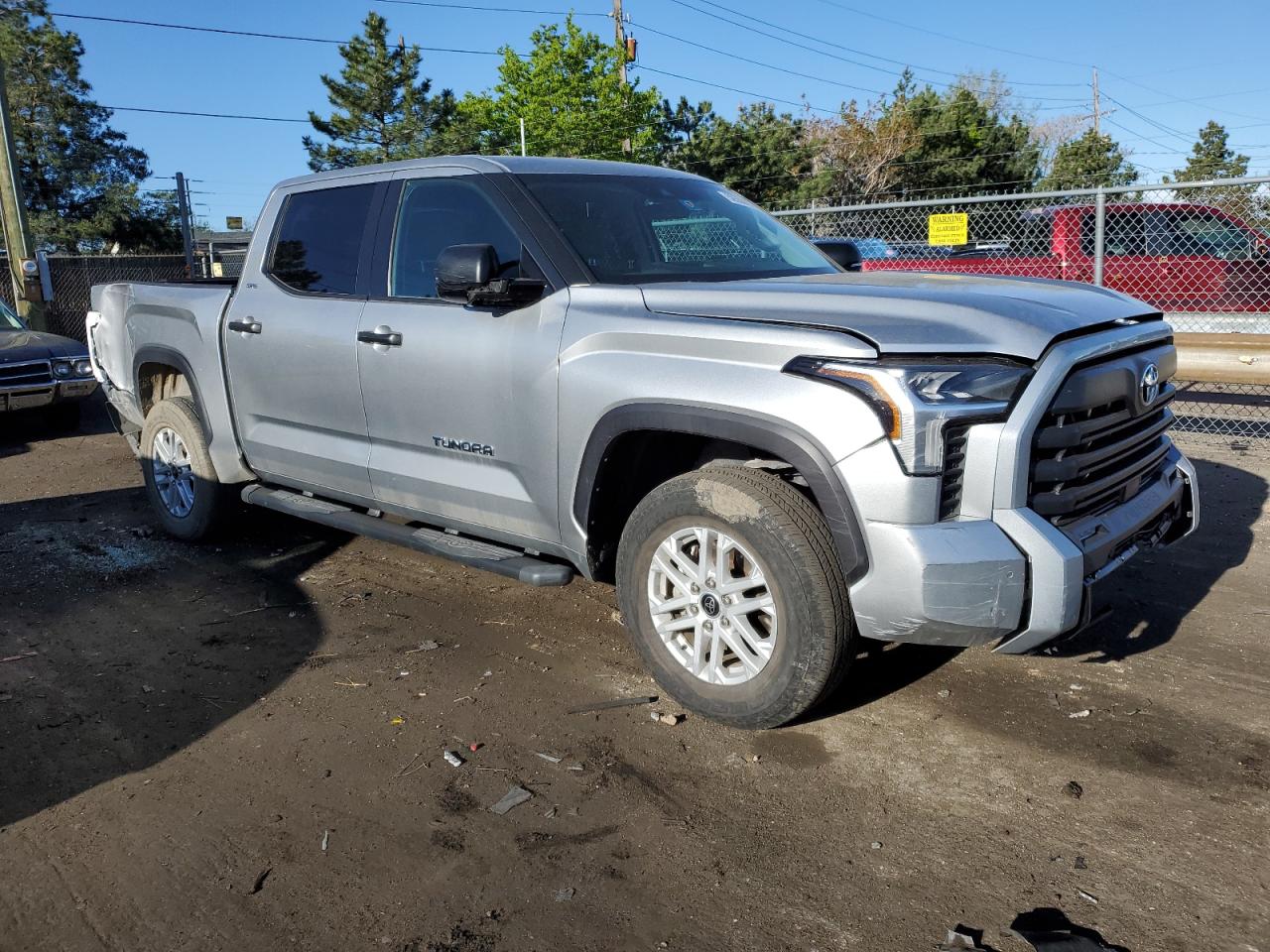 Photo 3 VIN: 5TFLA5DBXNX012741 - TOYOTA TUNDRA CRE 