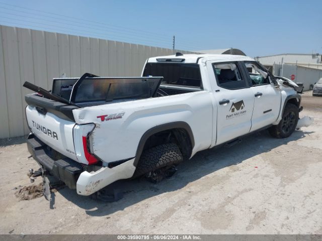 Photo 3 VIN: 5TFLA5EC7PX011749 - TOYOTA TUNDRA 