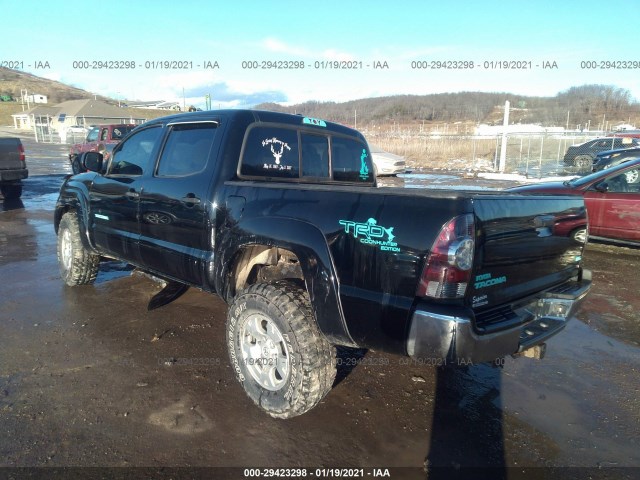 Photo 2 VIN: 5TFLU4EN0BX010728 - TOYOTA TACOMA 