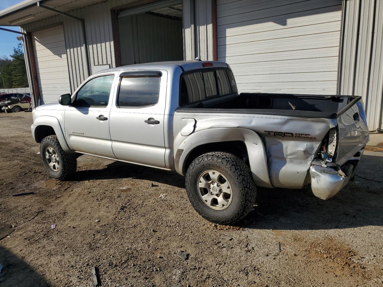 Photo 1 VIN: 5TFLU4EN0CX026087 - TOYOTA TACOMA 