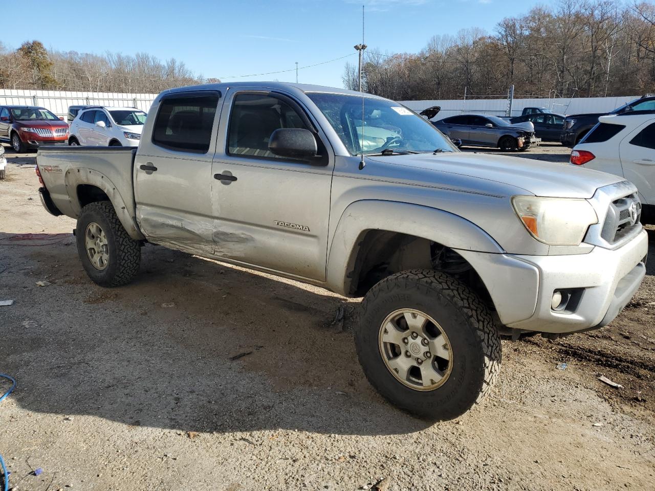 Photo 3 VIN: 5TFLU4EN0CX026087 - TOYOTA TACOMA 