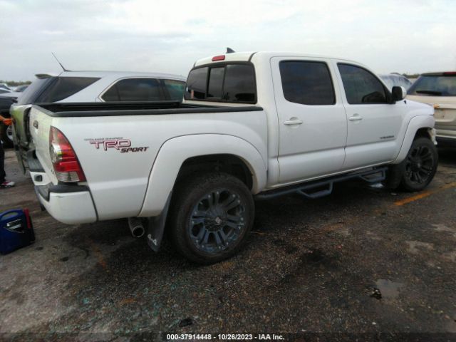 Photo 3 VIN: 5TFLU4EN0CX047876 - TOYOTA TACOMA 