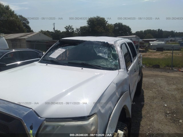 Photo 5 VIN: 5TFLU4EN0DX072990 - TOYOTA TACOMA 