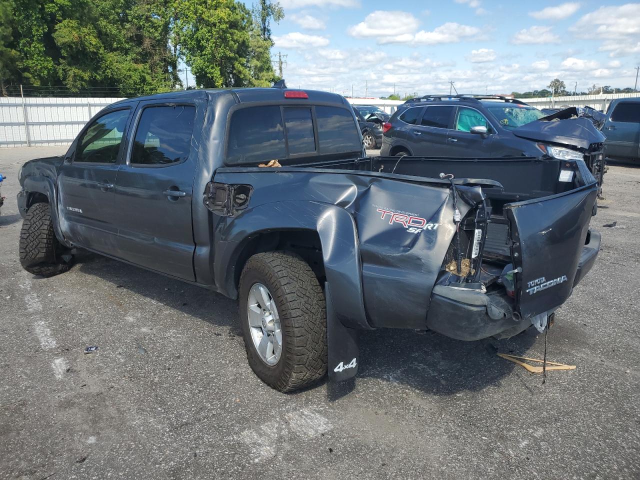 Photo 1 VIN: 5TFLU4EN0DX073685 - TOYOTA TACOMA 