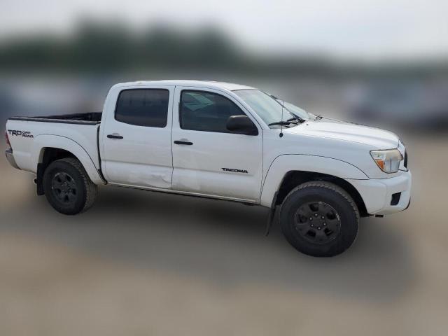 Photo 3 VIN: 5TFLU4EN0EX095705 - TOYOTA TACOMA 