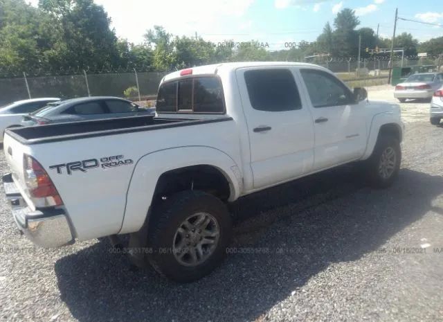 Photo 3 VIN: 5TFLU4EN0FX126470 - TOYOTA TACOMA 