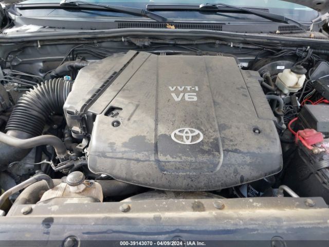 Photo 9 VIN: 5TFLU4EN1DX053607 - TOYOTA TACOMA 