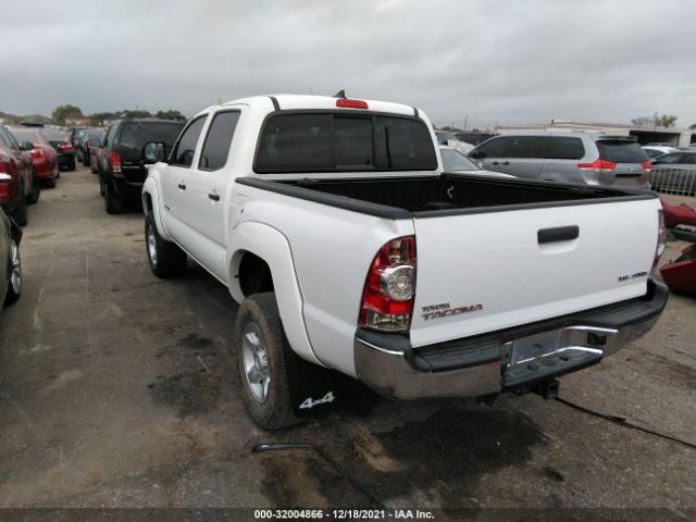 Photo 2 VIN: 5TFLU4EN1FX142449 - TOYOTA TACOMA 