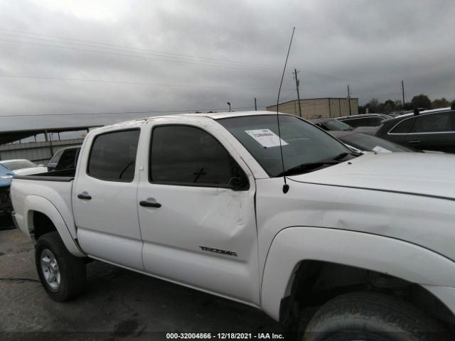 Photo 5 VIN: 5TFLU4EN1FX142449 - TOYOTA TACOMA 