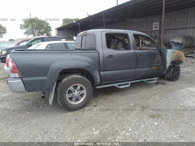 Photo 3 VIN: 5TFLU4EN2BX020449 - TOYOTA TACOMA 