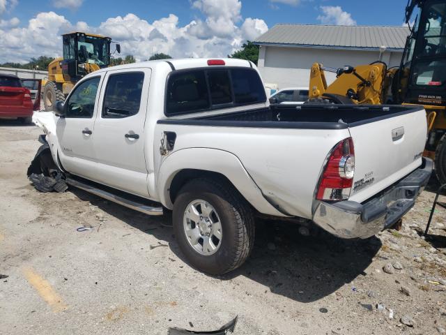 Photo 2 VIN: 5TFLU4EN2DX064244 - TOYOTA TACOMA DOU 