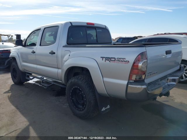 Photo 2 VIN: 5TFLU4EN2DX078158 - TOYOTA TACOMA 