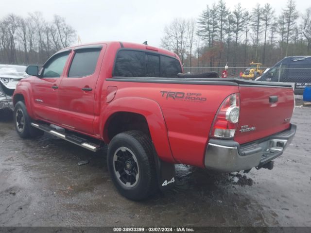 Photo 2 VIN: 5TFLU4EN2EX099013 - TOYOTA TACOMA 