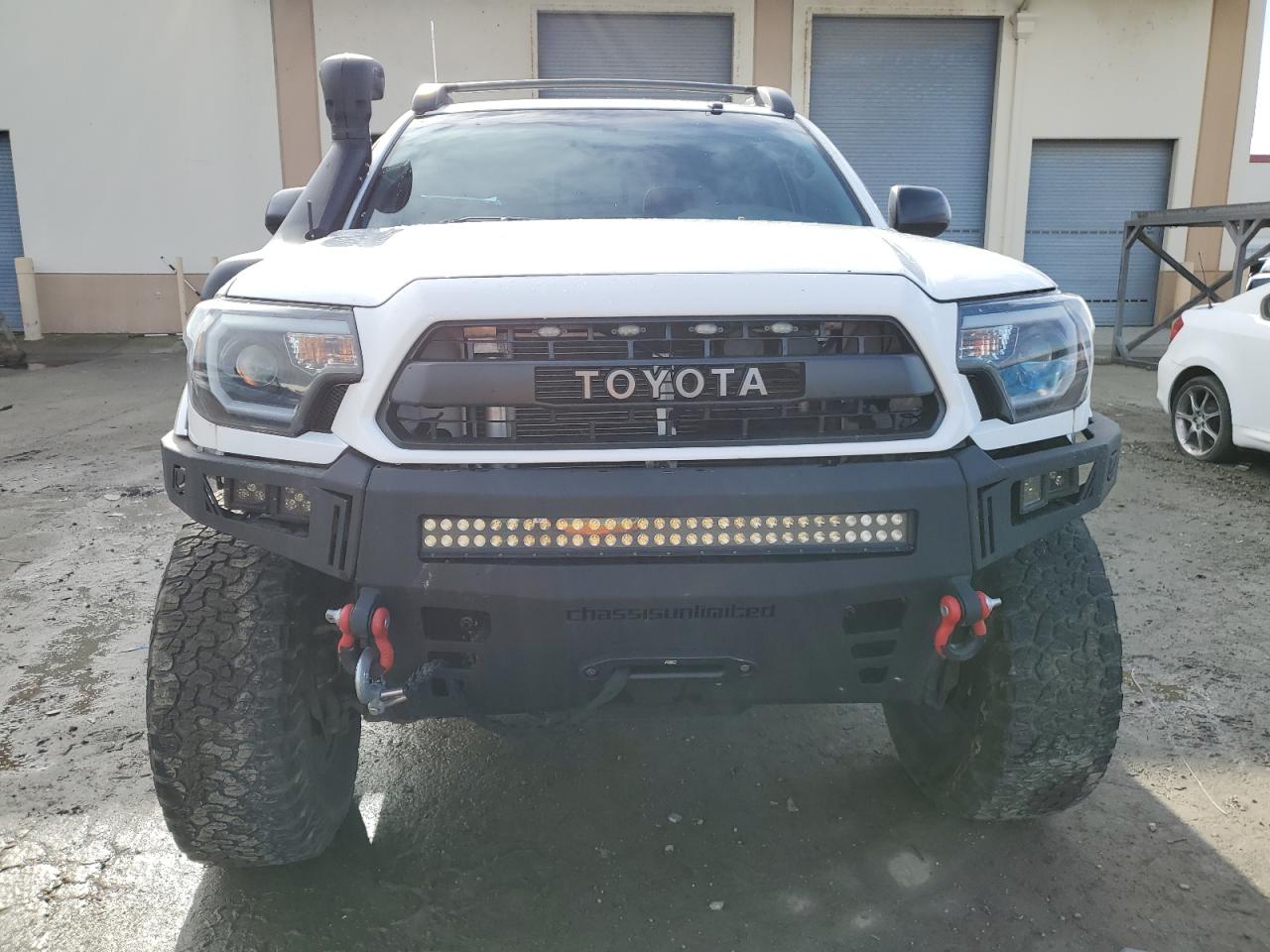 Photo 4 VIN: 5TFLU4EN2FX133436 - TOYOTA TACOMA 