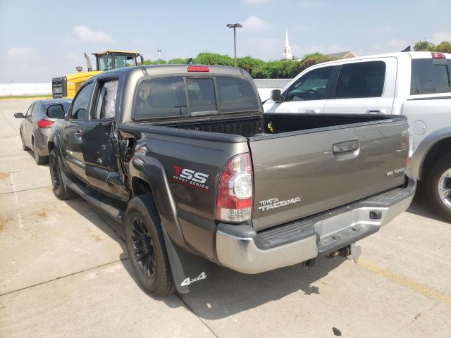 Photo 2 VIN: 5TFLU4EN2FX137695 - TOYOTA TACOMA DOU 