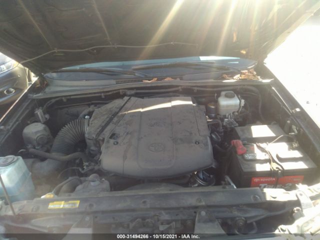 Photo 9 VIN: 5TFLU4EN2FX148115 - TOYOTA TACOMA 