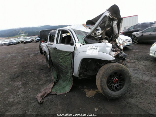 Photo 0 VIN: 5TFLU4EN3BX013073 - TOYOTA TACOMA 