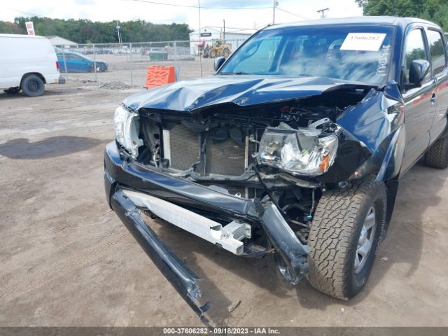 Photo 5 VIN: 5TFLU4EN3BX014840 - TOYOTA TACOMA 