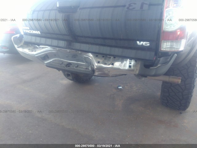 Photo 5 VIN: 5TFLU4EN3BX018743 - TOYOTA TACOMA 