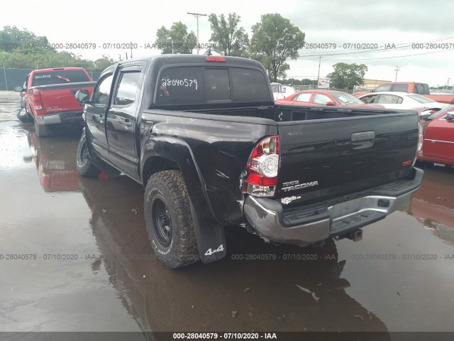 Photo 2 VIN: 5TFLU4EN3CX043322 - TOYOTA TACOMA 