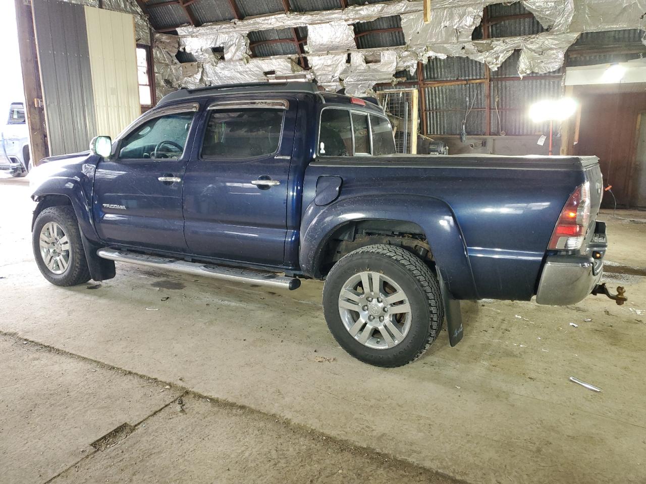 Photo 1 VIN: 5TFLU4EN3DX051096 - TOYOTA TACOMA 