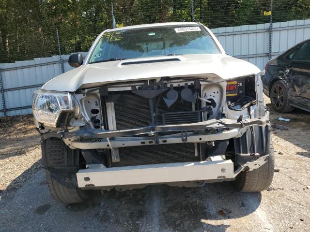 Photo 4 VIN: 5TFLU4EN3DX061885 - TOYOTA TACOMA 