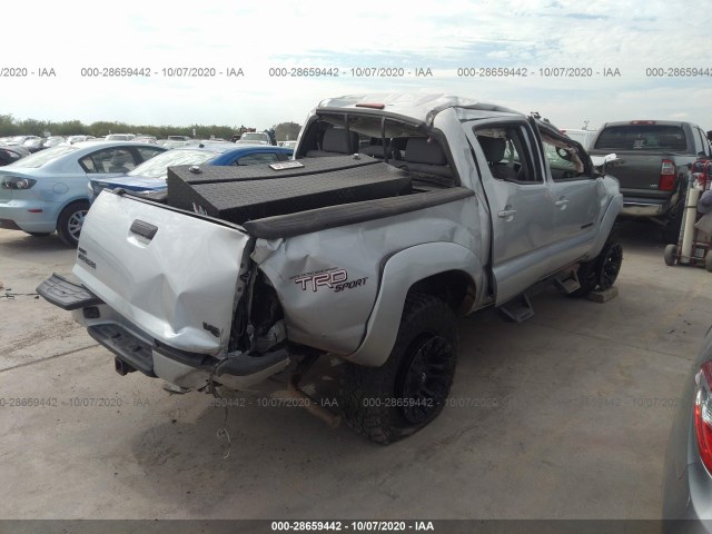 Photo 3 VIN: 5TFLU4EN4BX002857 - TOYOTA TACOMA 