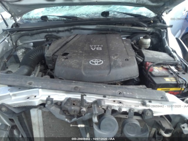 Photo 9 VIN: 5TFLU4EN4BX002857 - TOYOTA TACOMA 