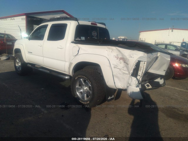 Photo 2 VIN: 5TFLU4EN4BX016368 - TOYOTA TACOMA 