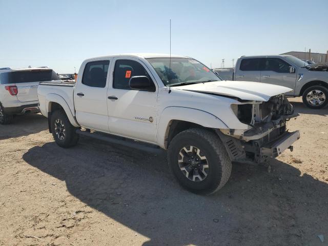 Photo 3 VIN: 5TFLU4EN4DX069851 - TOYOTA TACOMA DOU 