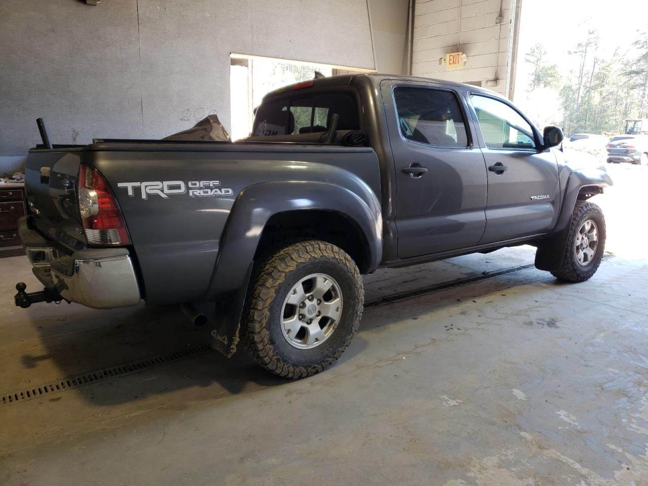 Photo 2 VIN: 5TFLU4EN4EX091222 - TOYOTA TACOMA 