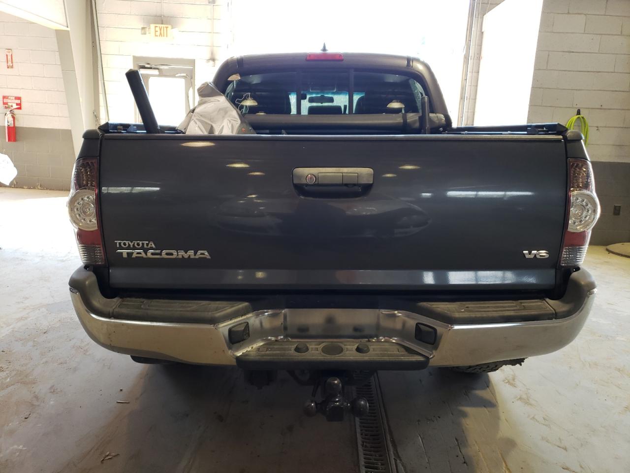 Photo 5 VIN: 5TFLU4EN4EX091222 - TOYOTA TACOMA 