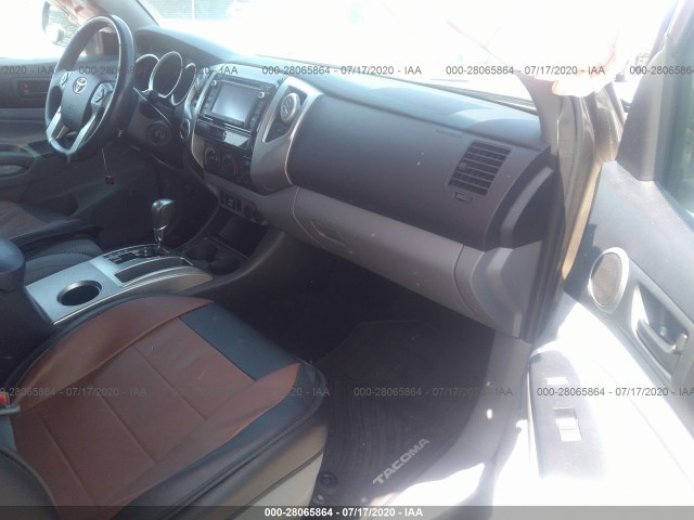 Photo 4 VIN: 5TFLU4EN4EX091902 - TOYOTA TACOMA 