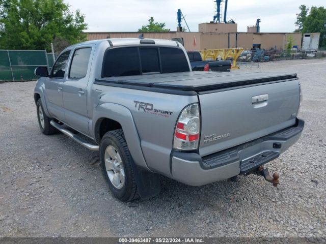 Photo 2 VIN: 5TFLU4EN4EX104891 - TOYOTA TACOMA 