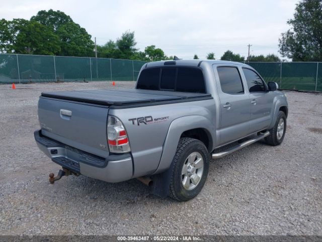 Photo 3 VIN: 5TFLU4EN4EX104891 - TOYOTA TACOMA 