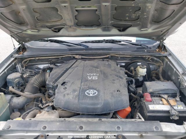 Photo 9 VIN: 5TFLU4EN4EX104891 - TOYOTA TACOMA 