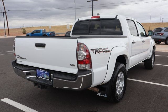 Photo 5 VIN: 5TFLU4EN4FX135947 - TOYOTA TACOMA 