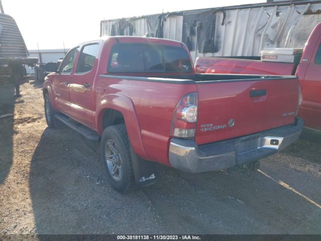 Photo 2 VIN: 5TFLU4EN5CX040700 - TOYOTA TACOMA 