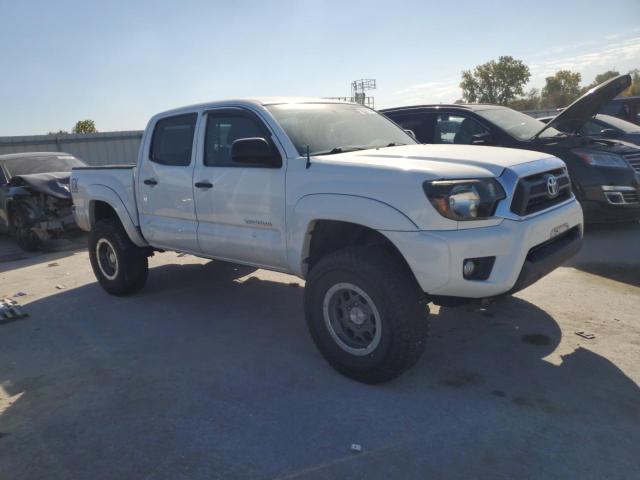 Photo 3 VIN: 5TFLU4EN5EX099524 - TOYOTA TACOMA DOU 