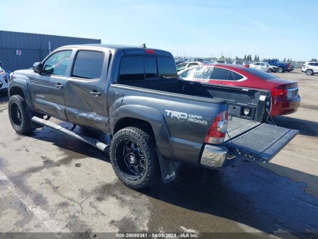 Photo 2 VIN: 5TFLU4EN5FX135228 - TOYOTA TACOMA 