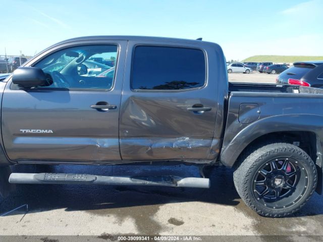 Photo 5 VIN: 5TFLU4EN5FX135228 - TOYOTA TACOMA 