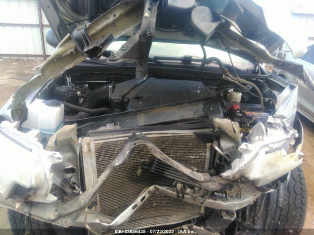 Photo 9 VIN: 5TFLU4EN5FX147136 - TOYOTA TACOMA 