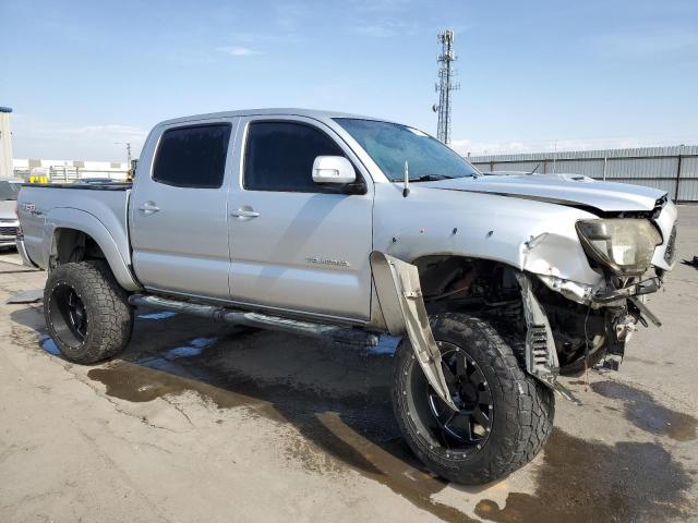 Photo 3 VIN: 5TFLU4EN6CX028331 - TOYOTA TACOMA DOU 