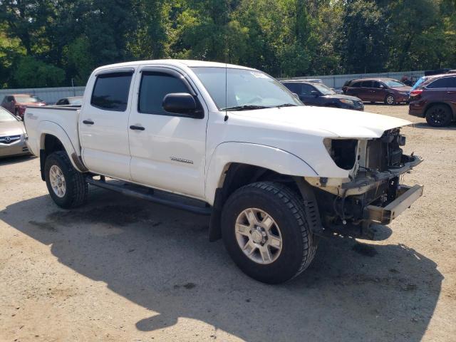 Photo 3 VIN: 5TFLU4EN6CX036431 - TOYOTA TACOMA 