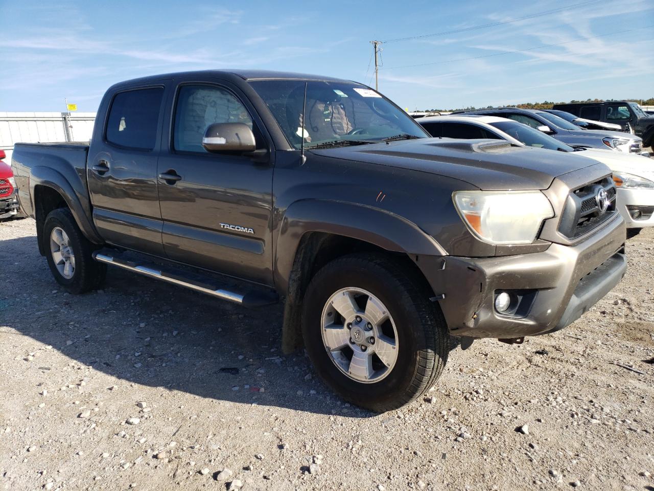 Photo 3 VIN: 5TFLU4EN6DX071259 - TOYOTA TACOMA 