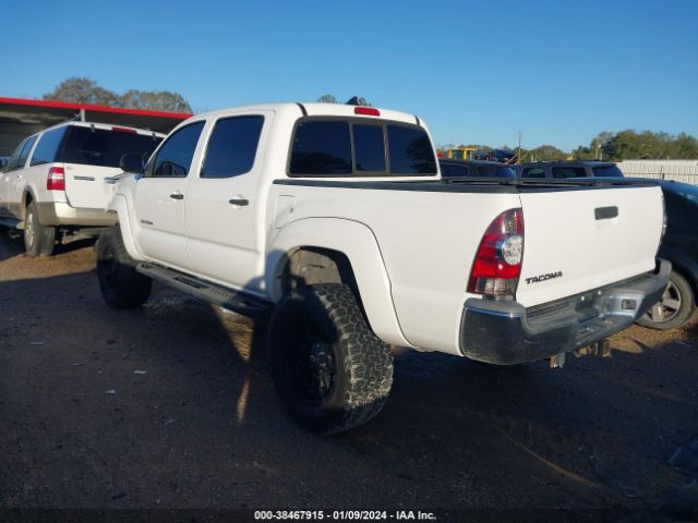 Photo 2 VIN: 5TFLU4EN6EX088029 - TOYOTA TACOMA 